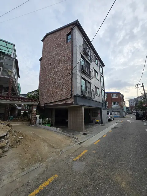 수원 빌라 우수관수리 현장 수원 빌라 우수관 고정 작업